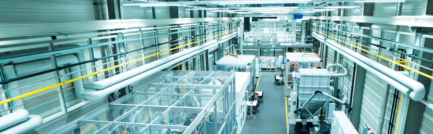 Aufbereitung von Pyrolyseprodukten zu Chemikalien und Kraftstoffen
