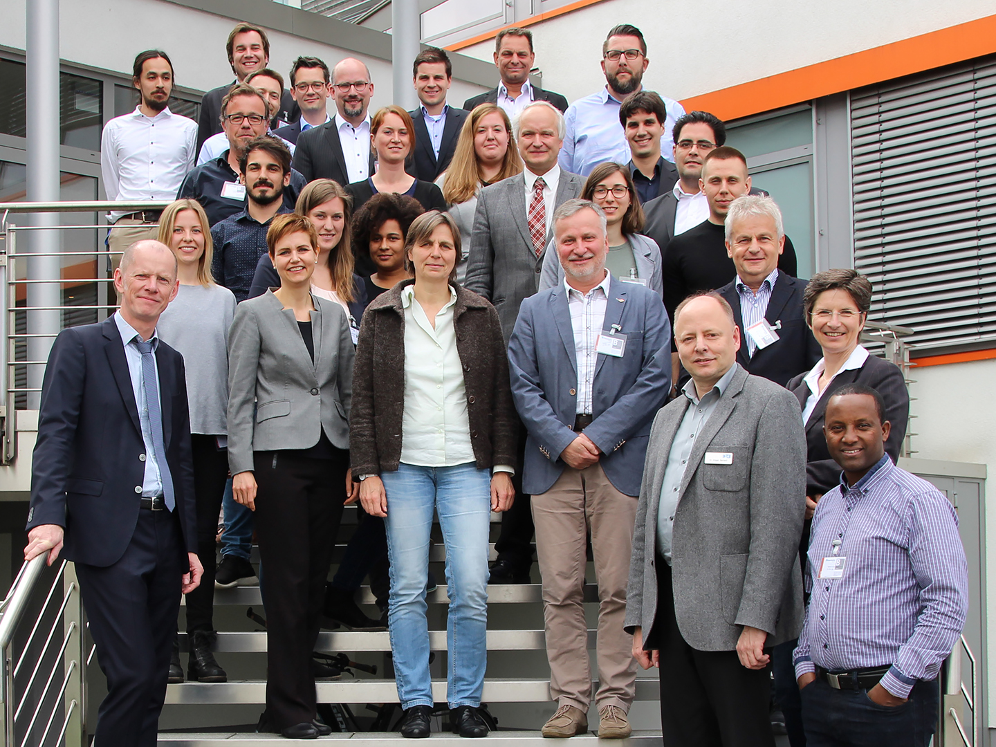 Die Auftaktveranstaltung zu SUSKULT fand mit 35 Teilnehmenden des Projektverbunds und des Projektbeirats in Oberhausen statt. 
