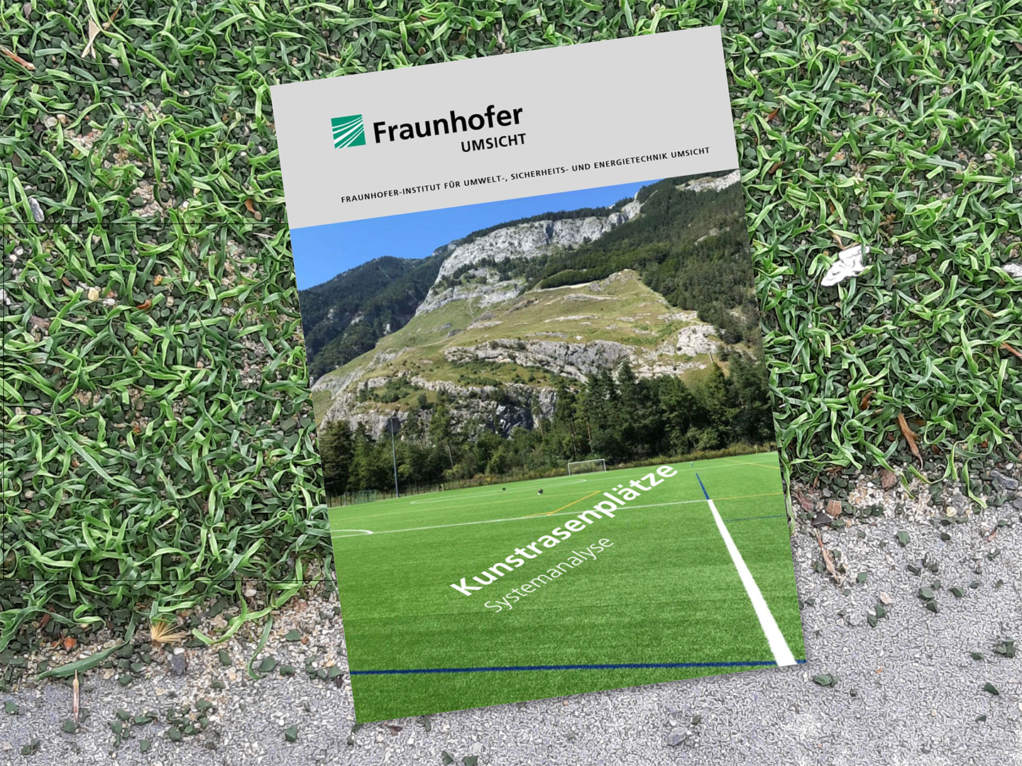 Kunstrasenplätze – Systemanalyse unter Berücksichtigung von Mikroplastik- und Treibhausgasemissionen, Recycling, Standorten und Standards, Kosten sowie Meinung der Spieler*innen. Kunstrasenplätze – Systemanalyse unter Berücksichtigung von Mikroplastik- und Treibhausgasemissionen, Recycling, Standorten und Standards, Kosten sowie Meinung der Spieler*innen.