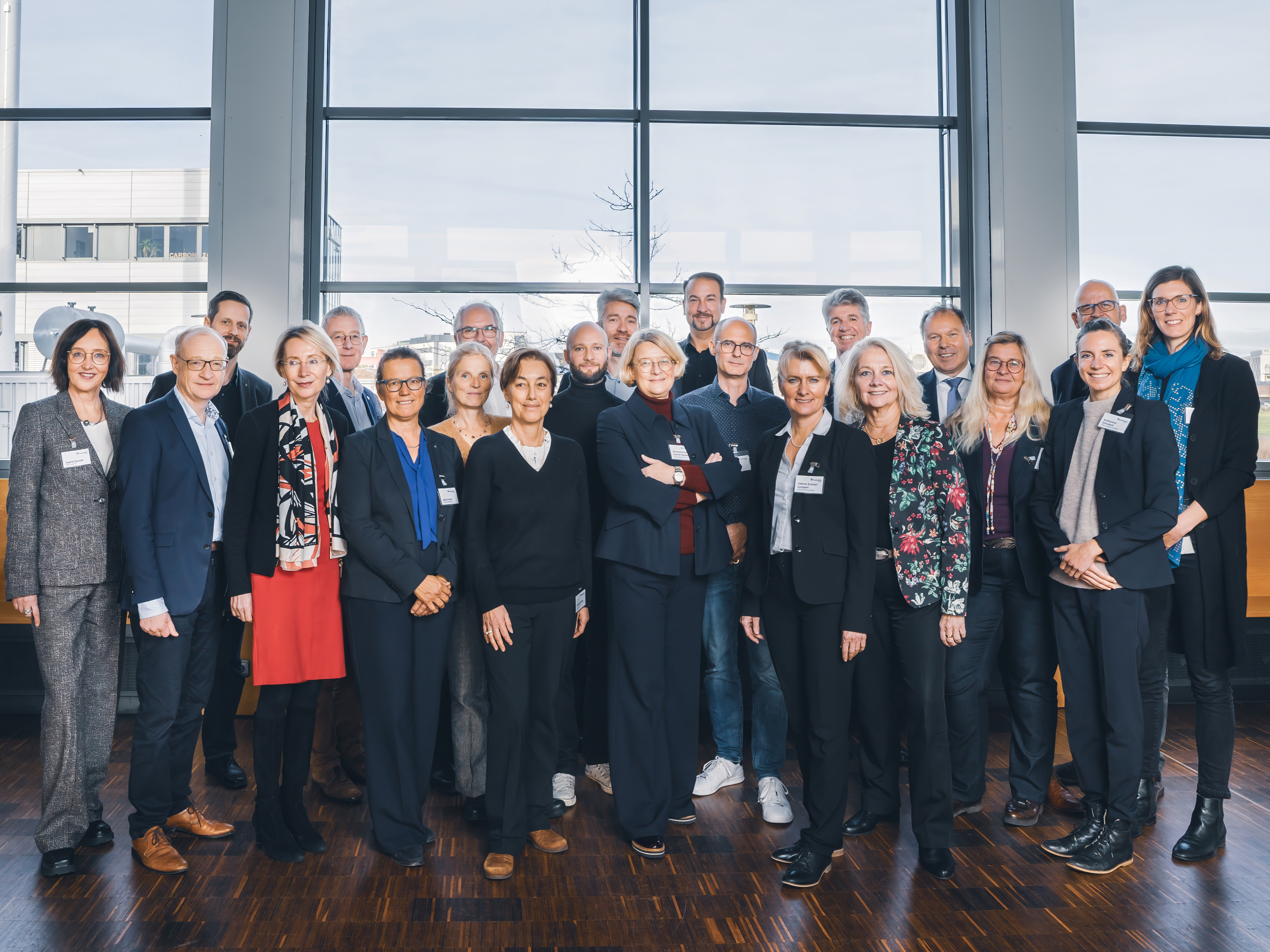 Im November 2024 hat sich unser Kuratorium mit Institutsleitung und Forschungsmanagement getroffen. 